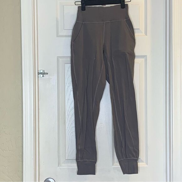 Lululemon Align Jogger 28" Lunar Rock Size 2 - Picture 8 of 9